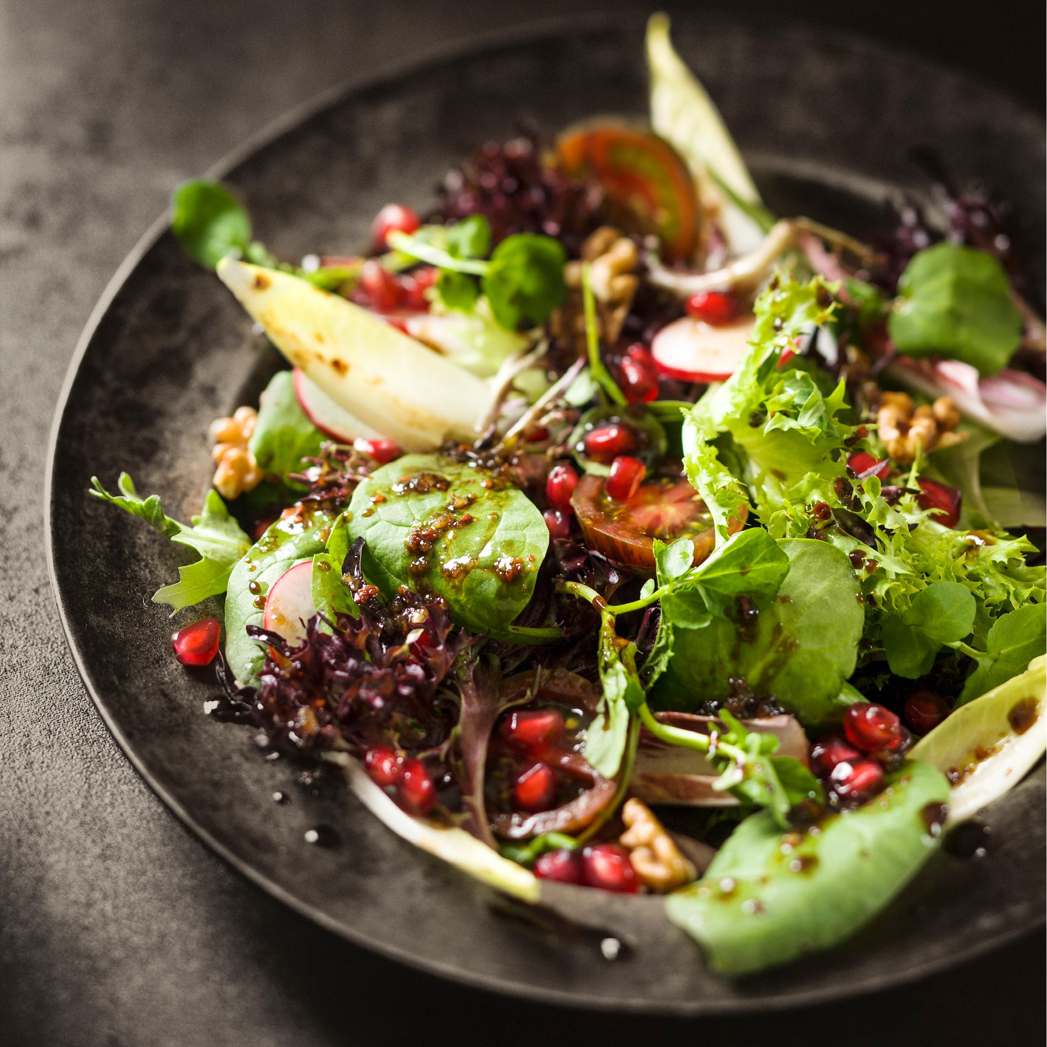 Pomegranate and Walnut Salad Recipe