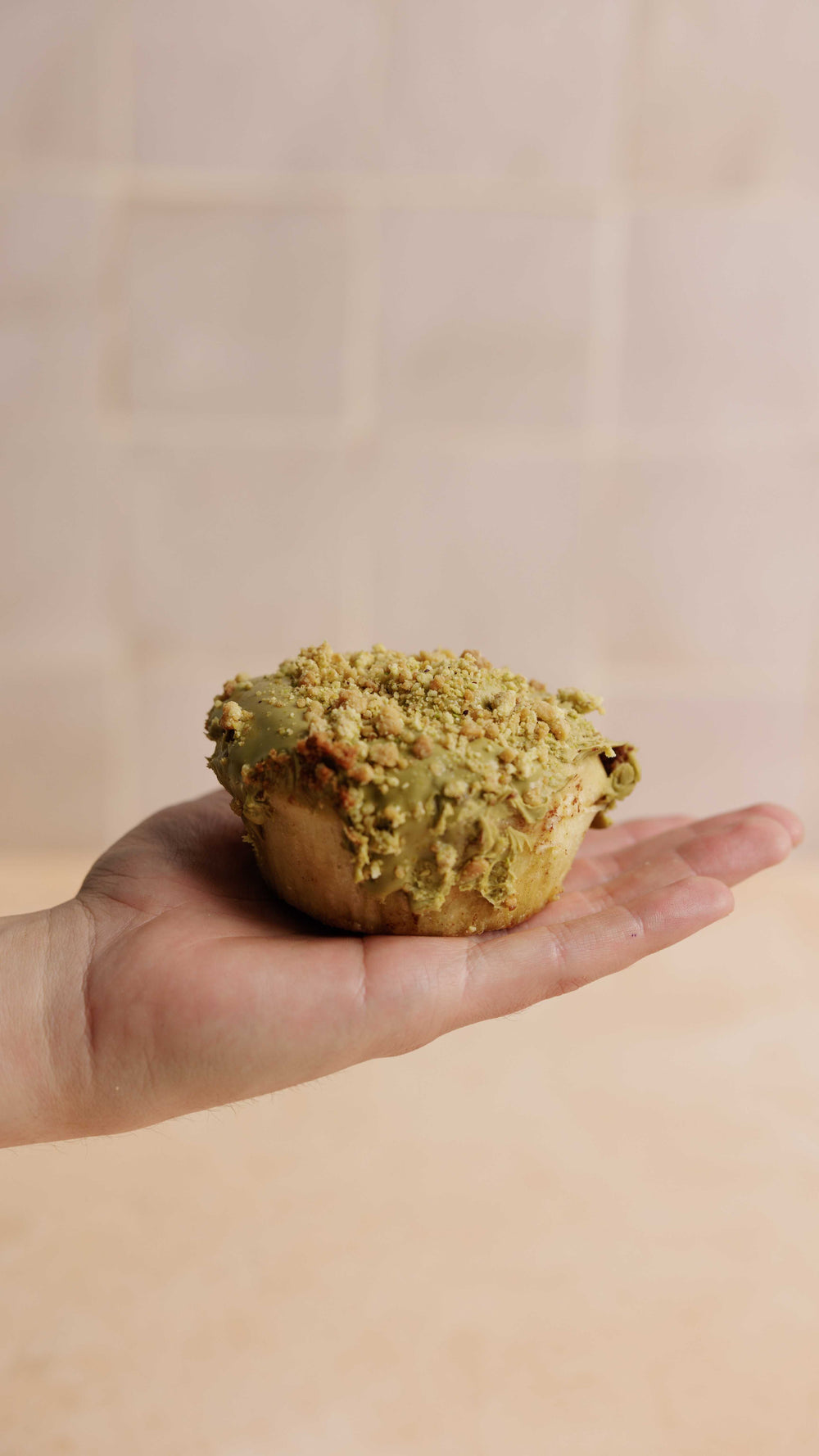 Pistachio Papi Scroll